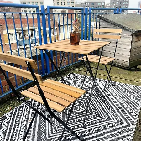 Stylish 1-bed Flat In Canary Wharf