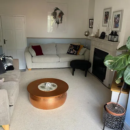 Apartment 23 Mins To London Bridge Purley