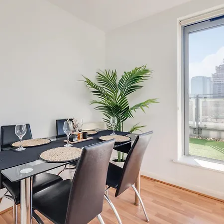 Large 3 Bedroom - Large Terrace With Sunset Views 公寓