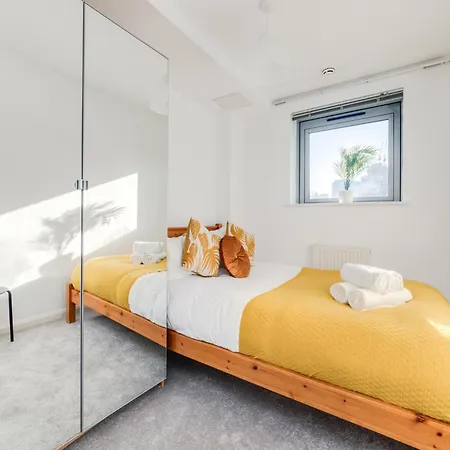 Large 3 Bedroom - Large Terrace With Sunset Views 公寓 *