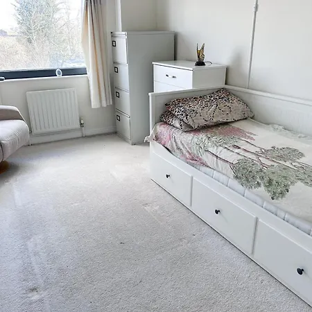 Modern Flat In North London Close To Tube *