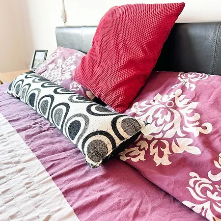 Modern Flat In North London Close To Tube Apartment