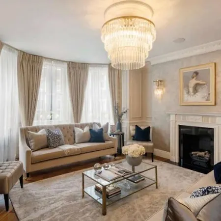 Apartment Exquisite 5br With Outdoor Terrace, Mayfair