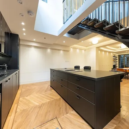 Prázdninový dům Entire Primrose Hill Townhouse - Modern Oasis #2 *