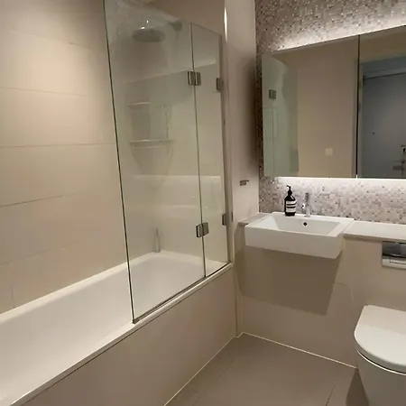 Apartment Londwell, Kings Cross St Pancras Luxury Balcony Penthouse *