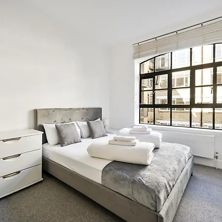 Farringdon Comfortable 3 Bed *