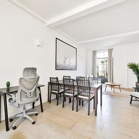 Farringdon Comfortable 2 Bed * London