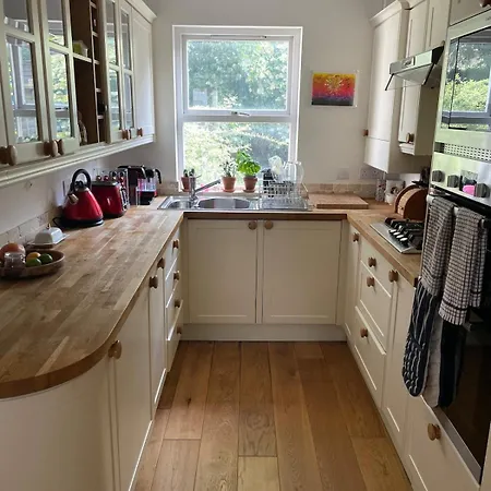 Holiday home Charming In Shepherds Bush *