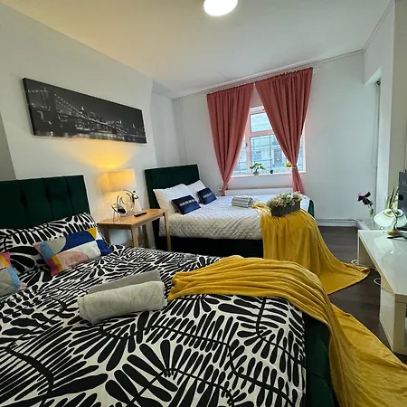 Lovely 1bedroom For 6ppl In Whitechapel, 1min Away To Dlr Station 公寓
