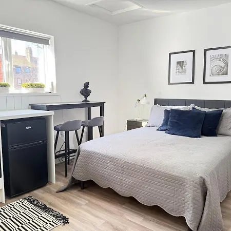 Apartment Cute Super Old Street 5 *