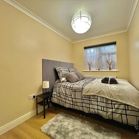 Cosy Stylish With Private Patio And Gym Gear * Barnet