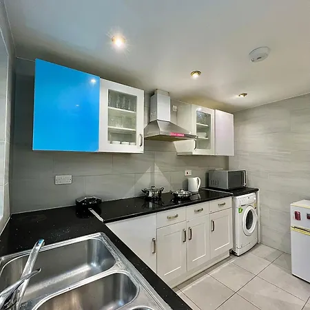 Cosy Stylish With Private Patio And Gym Gear * Barnet