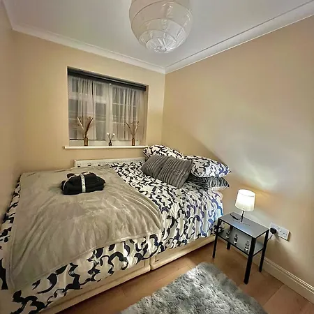 Casa vacanze Cosy Stylish With Private Patio And Gym Gear