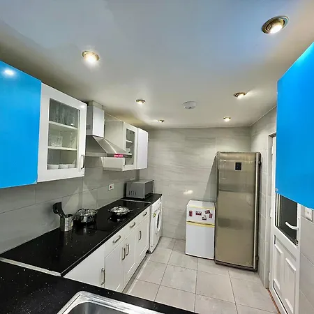 Casa vacanze Cosy Stylish With Private Patio And Gym Gear