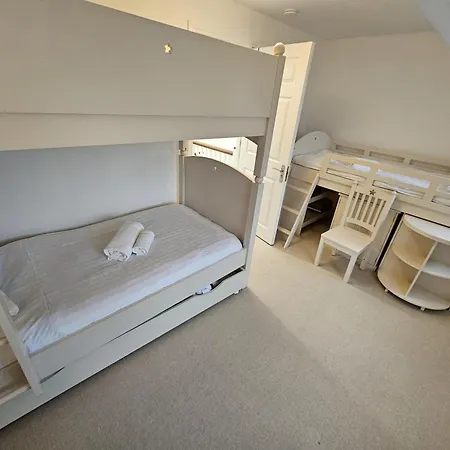 Holiday home K - Charlesworth Place *