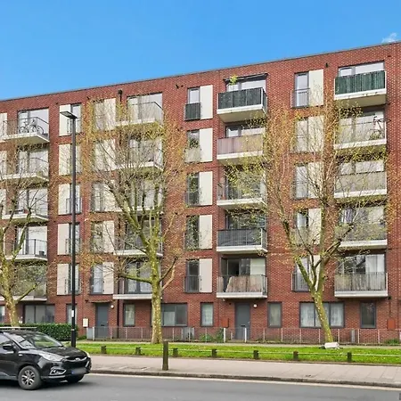 Apartment 3 Bed Balcony Greenwich Retreat
