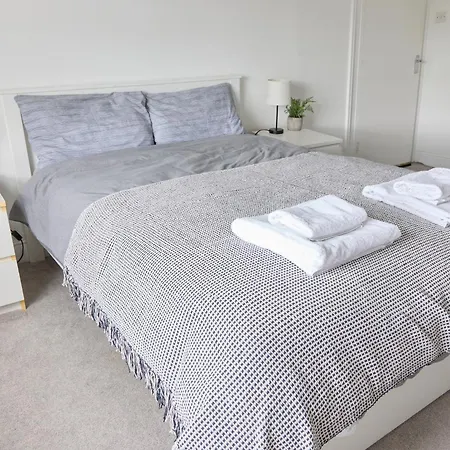 The Notting Hill Oasis London