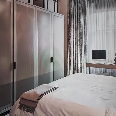 Modern With An Enviable Address * London