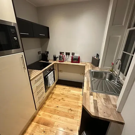 Apartment Trafalgar Square Bright Retreat