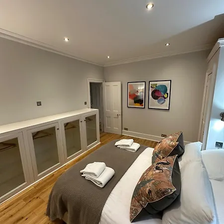 Apartment Trafalgar Square Bright Retreat London