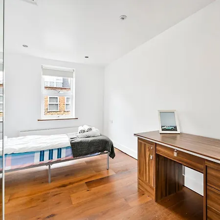 Lovely 4 Bedrooms Entire House In Hammersmith London