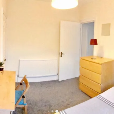 Elephant And Castle Spacious Double Bed Apartamento Londres