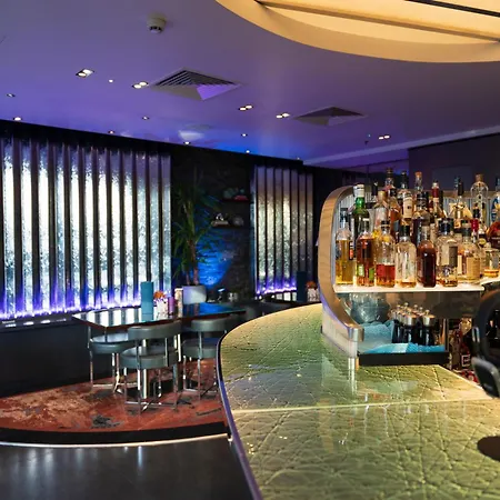 Hyatt Regency Embankment 4*