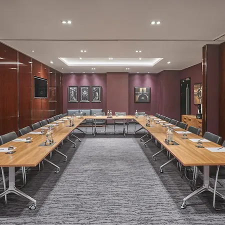 Hyatt Regency Embankment Hotel