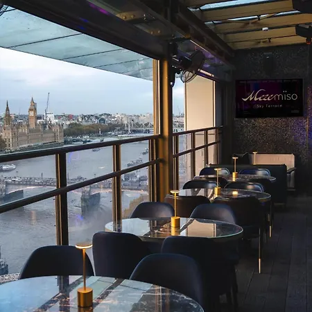 Hotel Hyatt Regency Embankment London