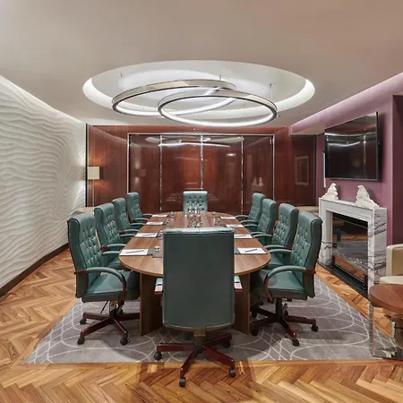 Hyatt Regency Embankment 4* London