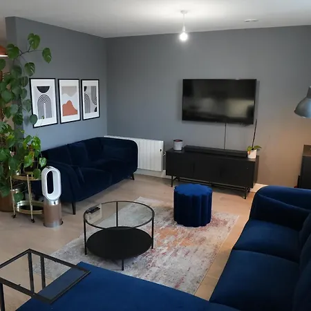West Luxury Oasis, Ealing Broadway - Location!!! *