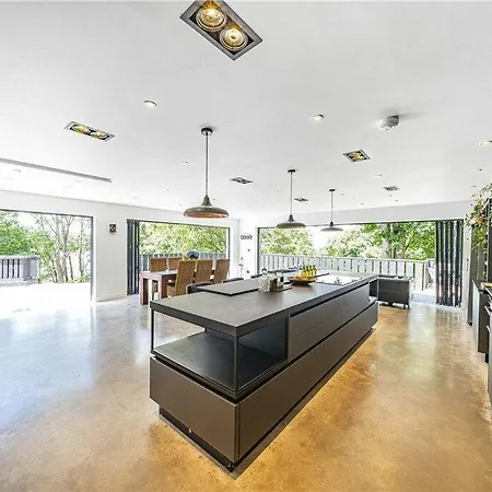 The Ridge - Luxury Designer With Hot Tub And Sauna, Bexley Borough Of Villa Londra