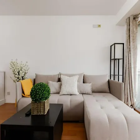 Luxurious Entire In Paddington Apartment *