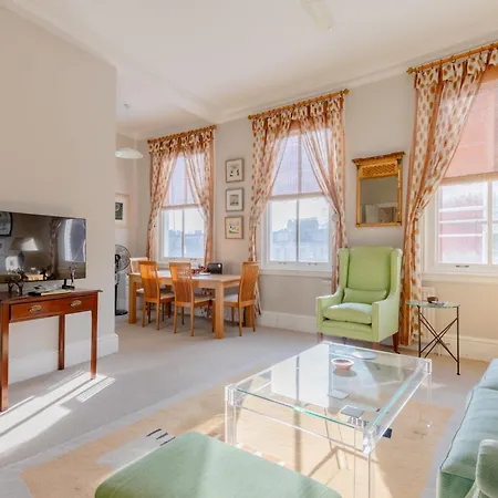 Apartment Vintage 1bd Flat 5 Mins From Earls Court Station London