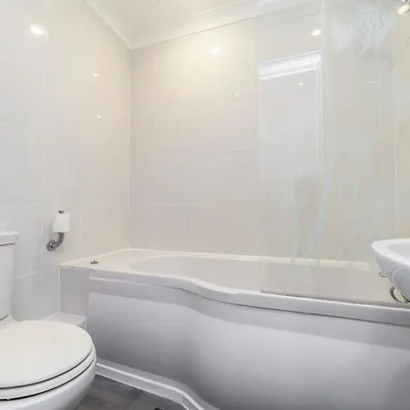 Charming 1br Flat In Maida Vale, 1 Min To Tube דירה