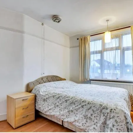 Apartment Horsenden