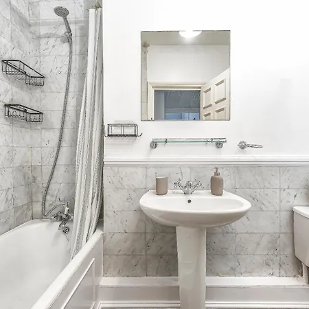 Apartment Charming 2 Bedroom In The Heart Of Chelsea