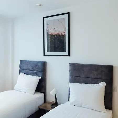 Access Shoreditch Apartment *