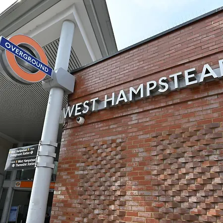 Apartment West Hampstead *