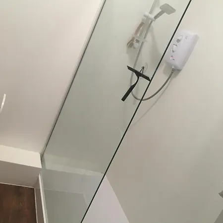 Modern 1 Bedroom In Shoreditch *