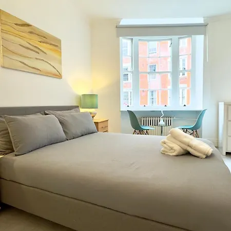 Cute 2 Bedroom Apartment London
