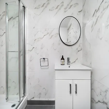 Fitzrovia Modern *