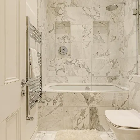 Sunlit 1-br Flat Near Notting Hill דירה