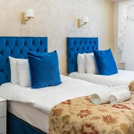 Metro Majesty 5-bedroom Gem In South Tottenham * London