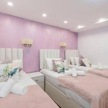 Metro Majesty 5-bedroom Gem In South Tottenham London