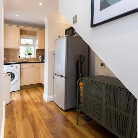 Apartment Amazing 1bdr With Private Decked Garden, Fast Wifi *