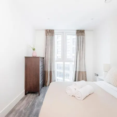 Bnbnova - 2br - Tower Bridge & Liverpool Street Apartment *