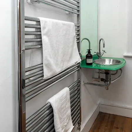Cosy In Fulham Broadway * London