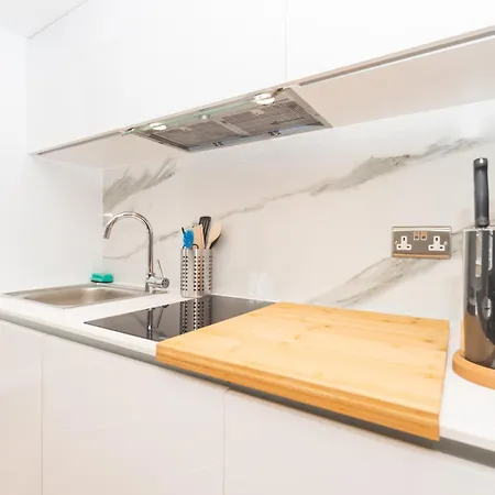 Luxury In Paddington Aparthotel London