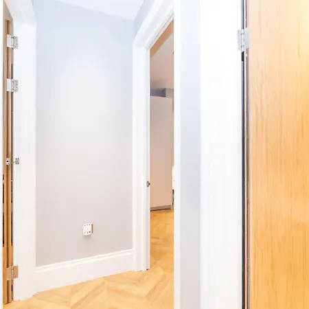 Luxury In Paddington London